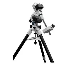 fotografie německá paralaktická montáž a tripod Meade LX85