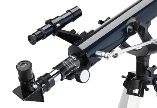 fotografie hvězdářský dalekohled Levenhuk Discovery Spark 607 AZ s knížkou,  10