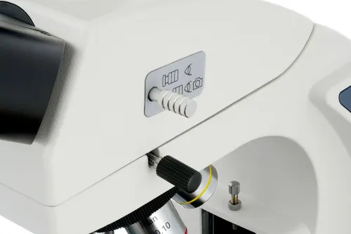 snímek digitální trinokulární mikroskop Levenhuk MED D40T,  9