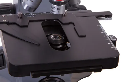 snímek monokulární mikroskop Levenhuk 700M,  10