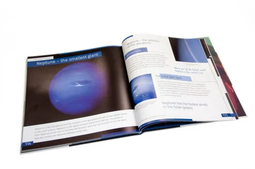 foto vesmír. Neprázdná prázdnota. Vzdělávací publikace. Pevná vazba,  3