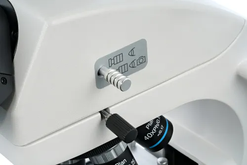 snímek trinokulární mikroskop Levenhuk MED 45T,  7