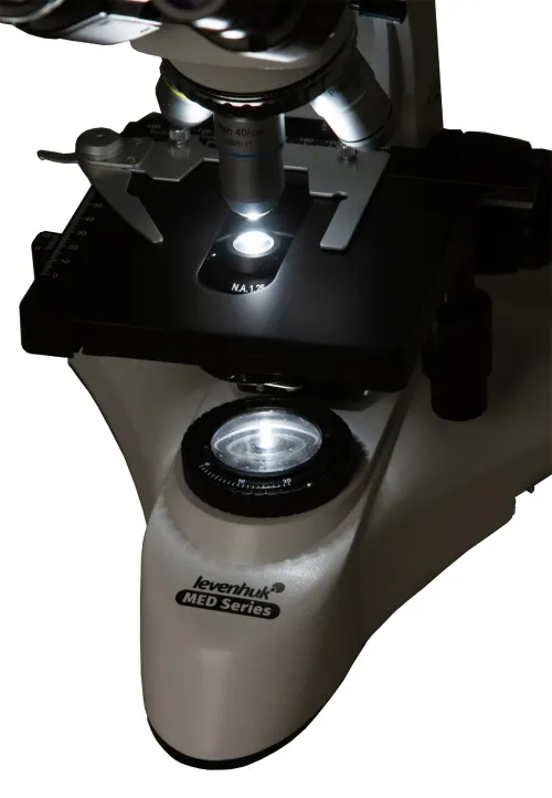 foto binokulární mikroskop Levenhuk MED 25B,  17