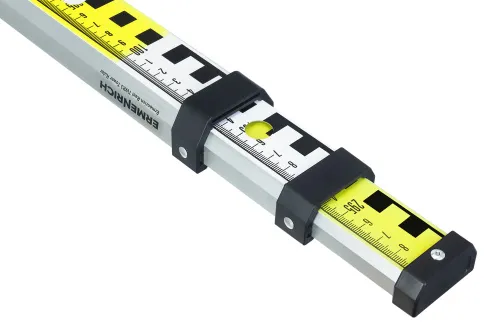 fotografie nivelační lať Ermenrich Reel TWR3,  5